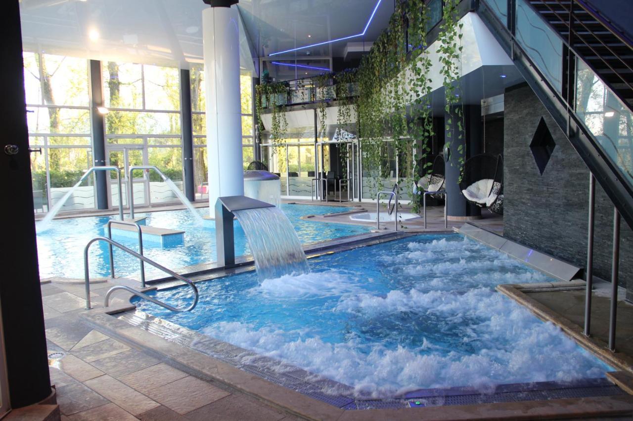 Hotel & Spa Marina D'Adelphia Aix-les-Bains Exterior foto